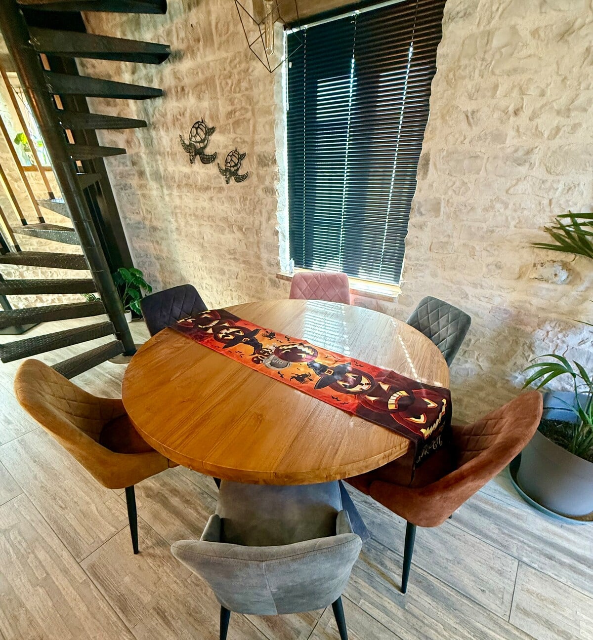 Table familiale dressée