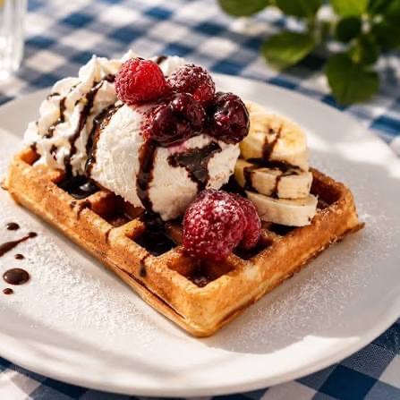 Gaufre, glace et fruits rouges de La Martinière