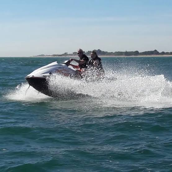 Sortie en jet-ski avec Ré Glisse au large de Rivedoux-Plage